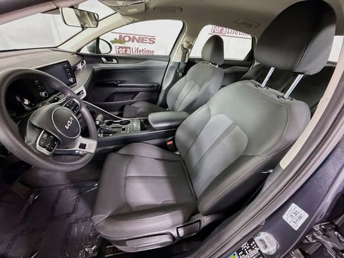 Used 2022 Kia K5 LXS FWD image 25