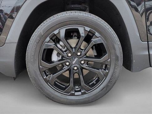 Used 2021 GMC Terrain SLE w/ Driver Convenience Package image 23