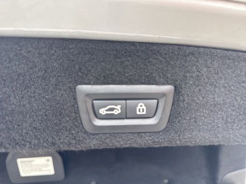Used 2020 BMW 740i RWD image 14