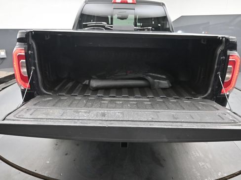 Used 2017 GMC Sierra 1500 SLT AWD/4WD image 11