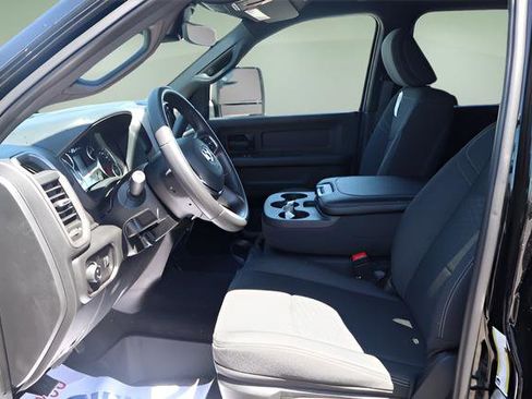New 2026 RAM 3500 Tradesman AWD/4WD image 13