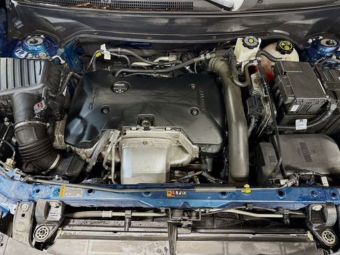 Used 2020 Chevrolet Equinox Premier image 30