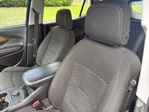 Used 2019 GMC Terrain SLE w/ Black Edition FWD image 11