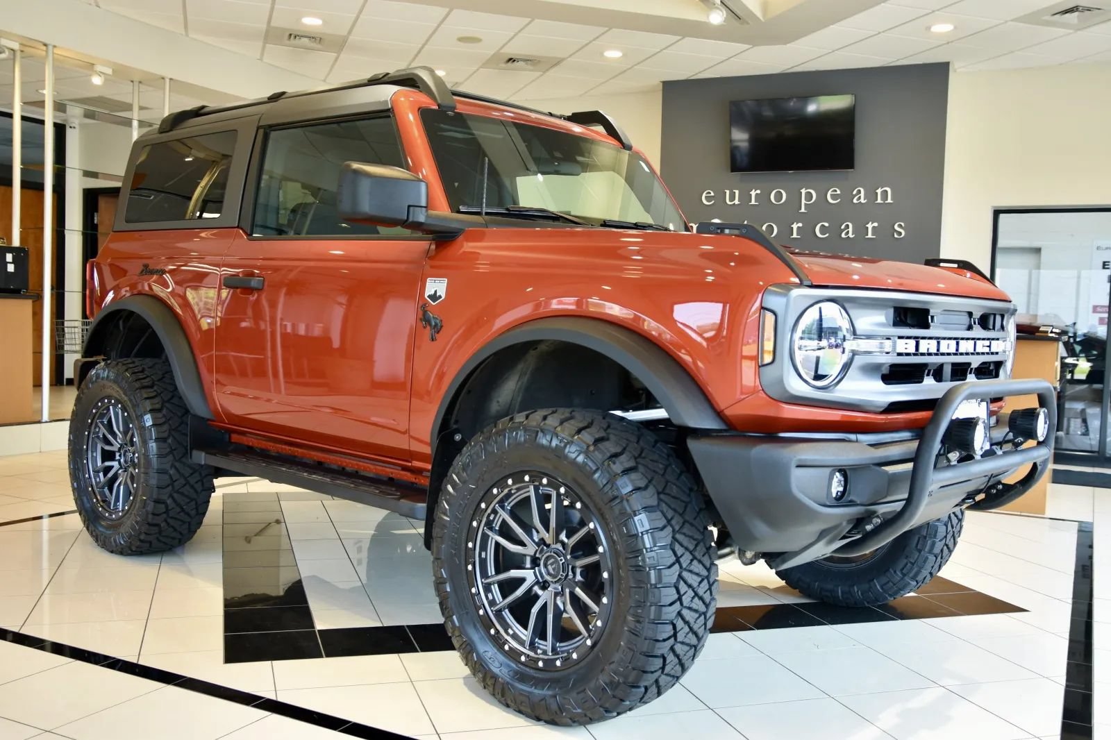 Used 2023 Ford Bronco Big Bend AWD/4WD image 1
