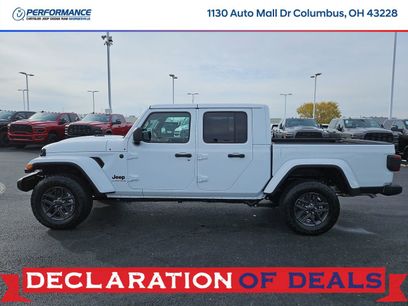 New 2026 Jeep Gladiator Sport