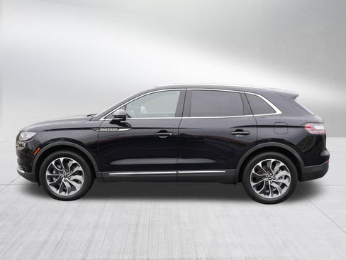 Used 2022 Lincoln Nautilus Reserve w/ Equipment Group 201A AWD/4WD image 4