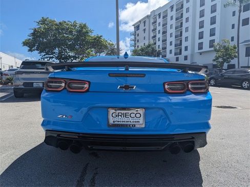 Used 2022 Chevrolet Camaro ZL1 image 11