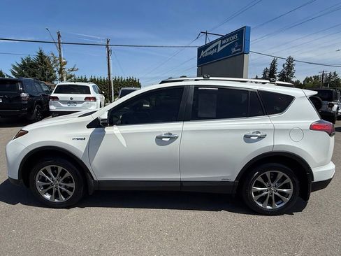 Used 2018 Toyota RAV4 Limited w/ Advanced Technology Package AWD/4WD image 2