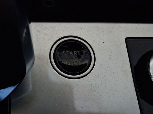 Used 2023 Land Rover Range Rover First Edition AWD/4WD image 18