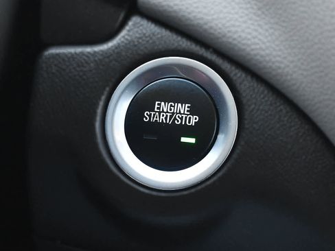 Used 2019 Chevrolet Equinox LT image 16