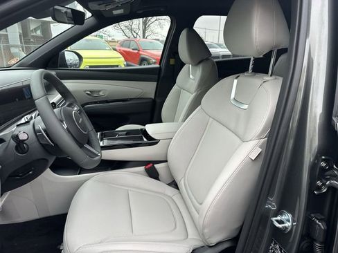 New 2026 Hyundai Tucson Limited image 19