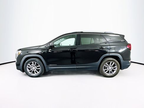 Used 2023 GMC Terrain SLT image 4