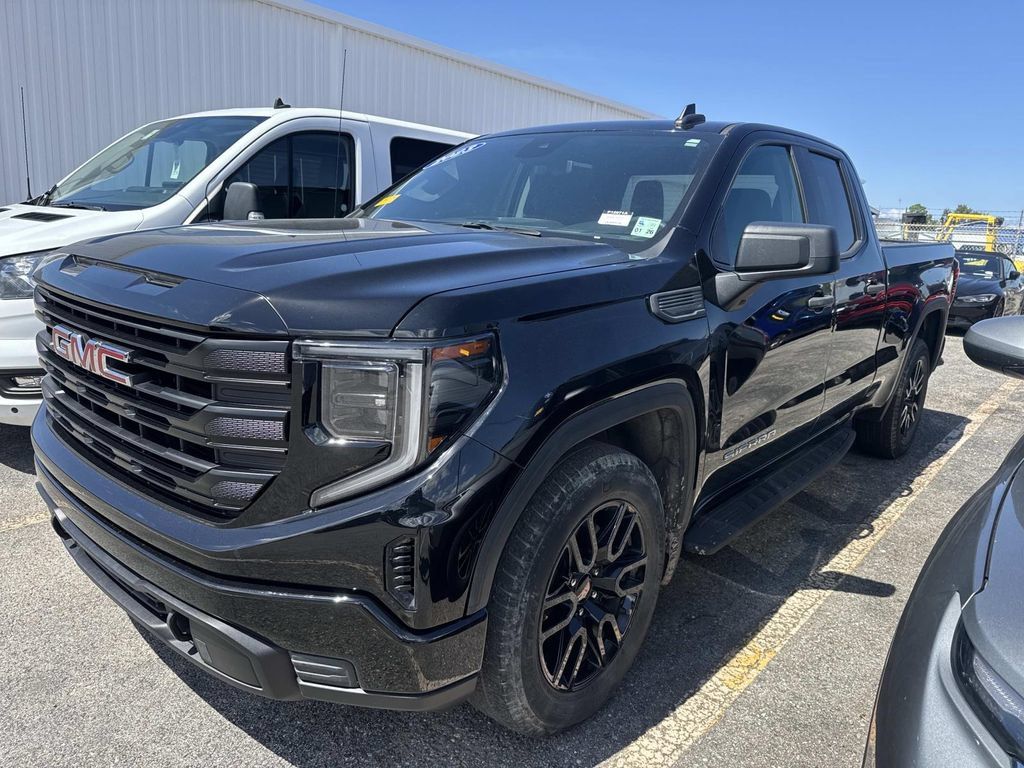 Used 2023 GMC Sierra 1500 Pro w/ Graphite Edition RWD image 5