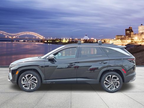 Used 2026 Hyundai Tucson Limited AWD/4WD image 2