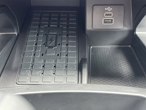 New 2025 Ford Ranger Raptor image 8