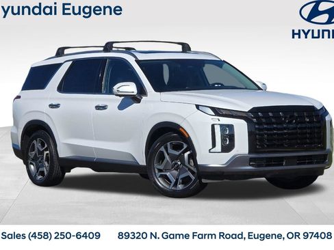 Used 2024 Hyundai Palisade Limited AWD/4WD image 1