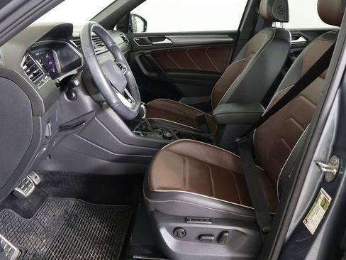 Used 2022 Volkswagen Tiguan SEL R-Line AWD/4WD image 21