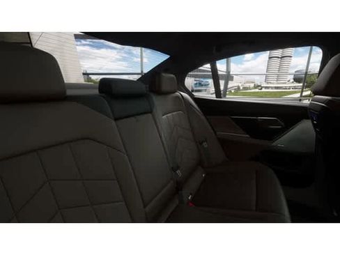 New 2026 BMW 540i xDrive image 12