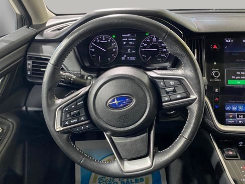 Used 2024 Subaru Outback Premium AWD/4WD image 13