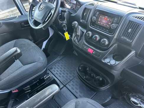 Used 2021 RAM ProMaster 2500 w/ Premium Appearance Group image 23