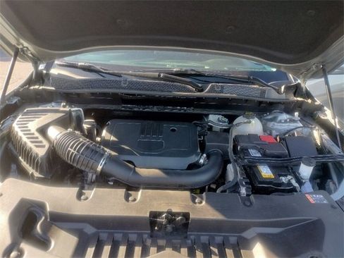 Used 2025 Chevrolet Blazer LT image 14