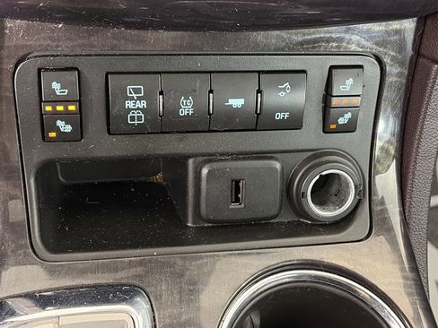 Used 2016 Buick Enclave Leather w/ Trailering Package image 27