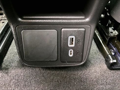 Used 2020 Buick Encore GX Select w/ Experience Buick Package image 31