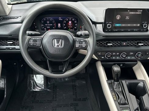 Certified 2023 Honda Accord EX image 15