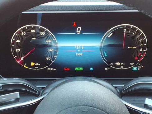 Used 2025 Mercedes-Benz GLE 450e GLE 450e image 11