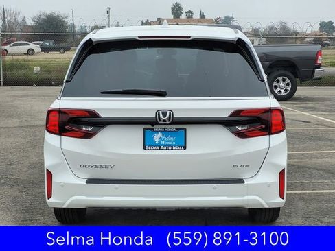 New 2026 Honda Odyssey Elite image 5