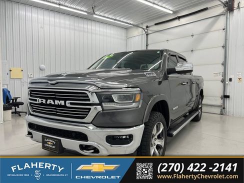 Used 2019 RAM 1500 Laramie AWD/4WD image 6