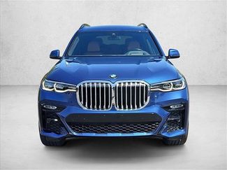 Used 2022 BMW X7 xDrive40i w/ M Sport Package AWD/4WD video 2