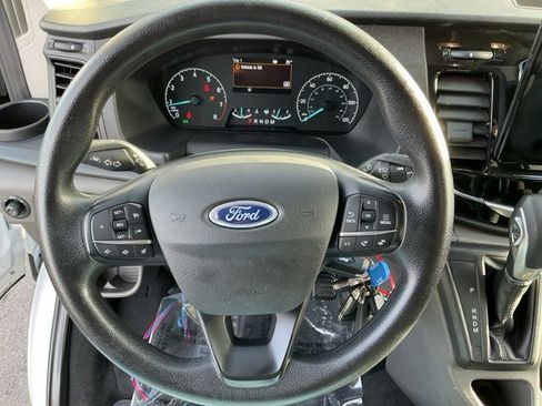 Used 2023 Ford Transit 350 XLT image 17