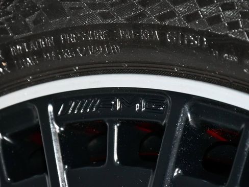 Used 2025 Mercedes-Benz GLC 63 AMG S image 93