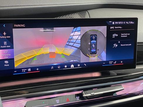 Certified 2024 BMW 740i xDrive image 25