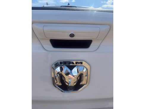 Used 2024 RAM 1500 Laramie image 14