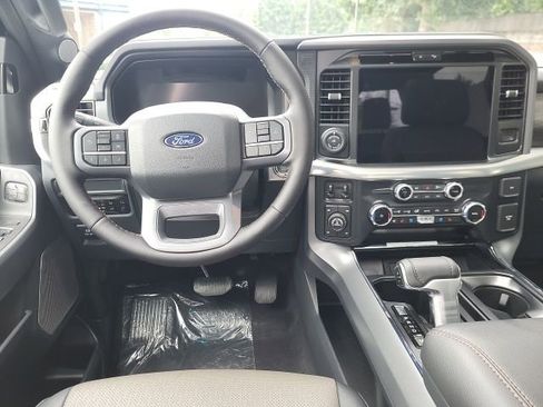 New 2025 Ford F150 Lariat w/ Equipment Group 502A High image 18