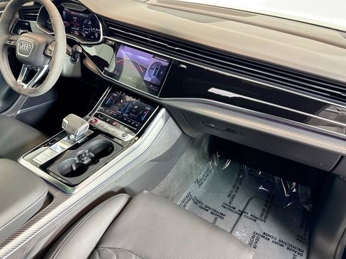 Used 2024 Audi RS Q8 image 28