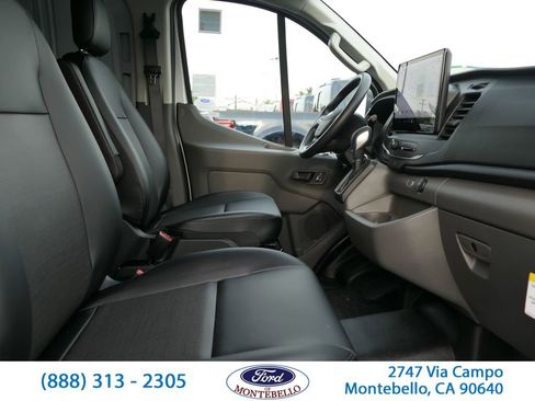 New 2026 Ford Transit 250 Base image 28
