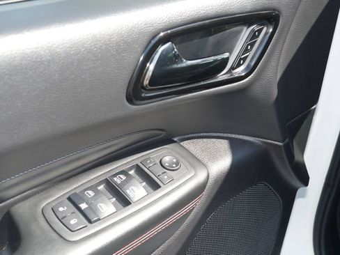 Used 2025 Dodge Durango GT AWD/4WD image 15