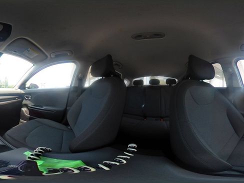 Used 2025 Kia K4 FWD image 37