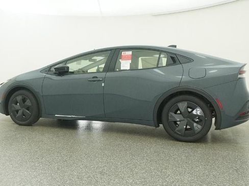 New 2026 Toyota Prius LE image 20