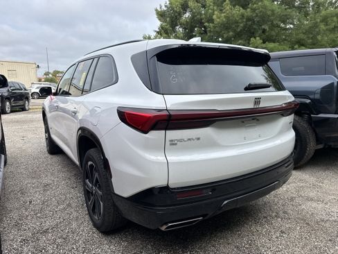 Used 2026 Buick Enclave Sport Touring AWD/4WD image 2