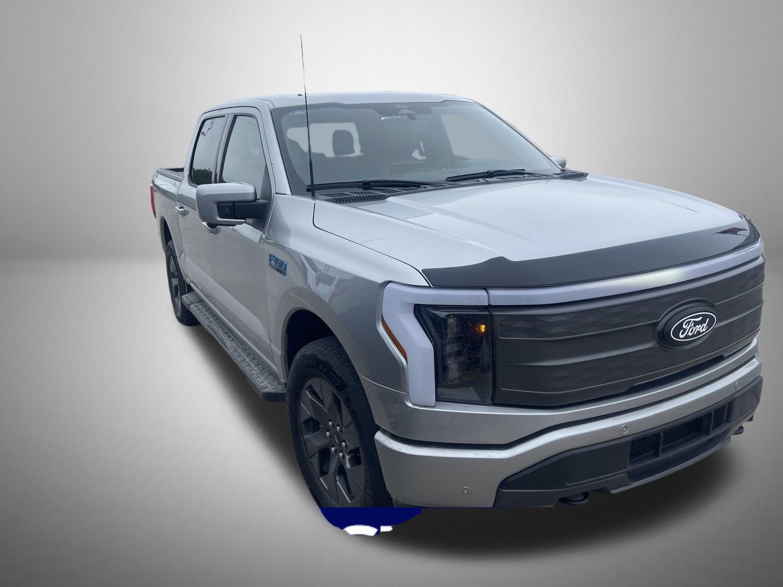 Used 2025 Ford F150 Lightning Lariat AWD/4WD image 5