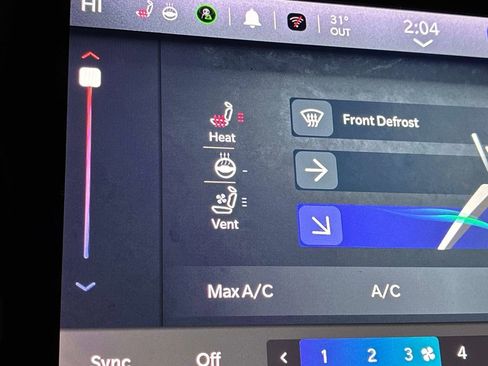 Used 2023 Jeep Grand Cherokee Overland image 38