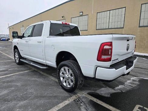 Used 2023 RAM 2500 Laramie AWD/4WD image 7
