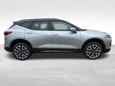 New 2026 Chevrolet Blazer RS image 6