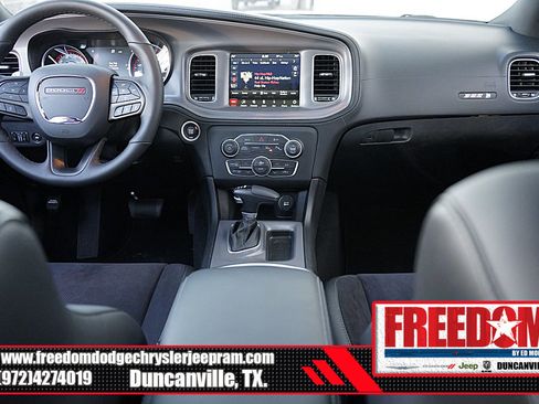 New 2023 Dodge Charger Scat Pack w/ Plus Group image 11