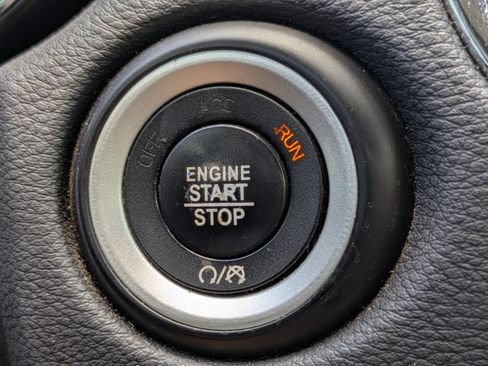 Used 2016 Dodge Durango Limited w/ Premium Group AWD/4WD image 26