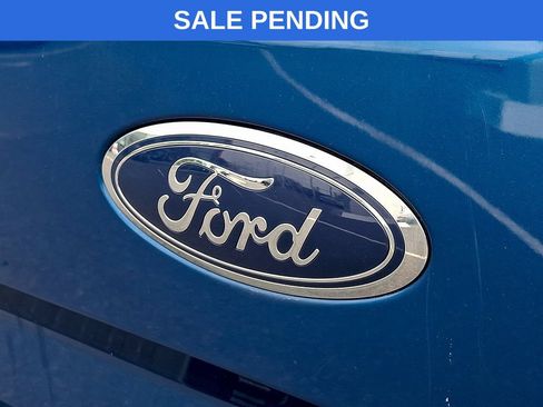 Used 2017 Ford F150 XLT w/ Equipment Group 302A Luxury AWD/4WD image 30